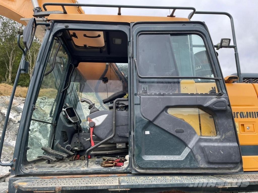 Hyundai HX 300 L Vikšriniai ekskavatoriai