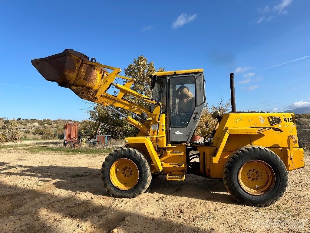JCB 415 Naudoti ratiniai krautuvai