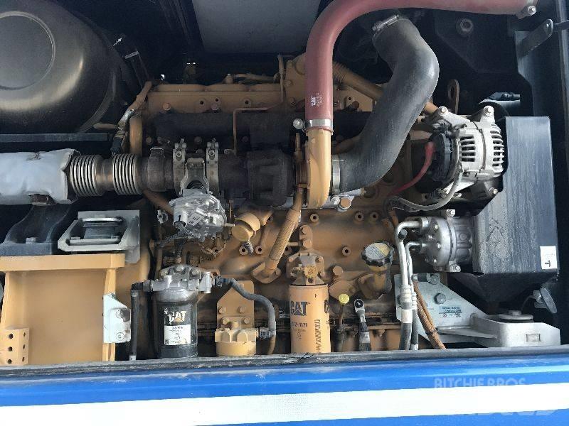 CAT M318F Ratiniai ekskavatoriai