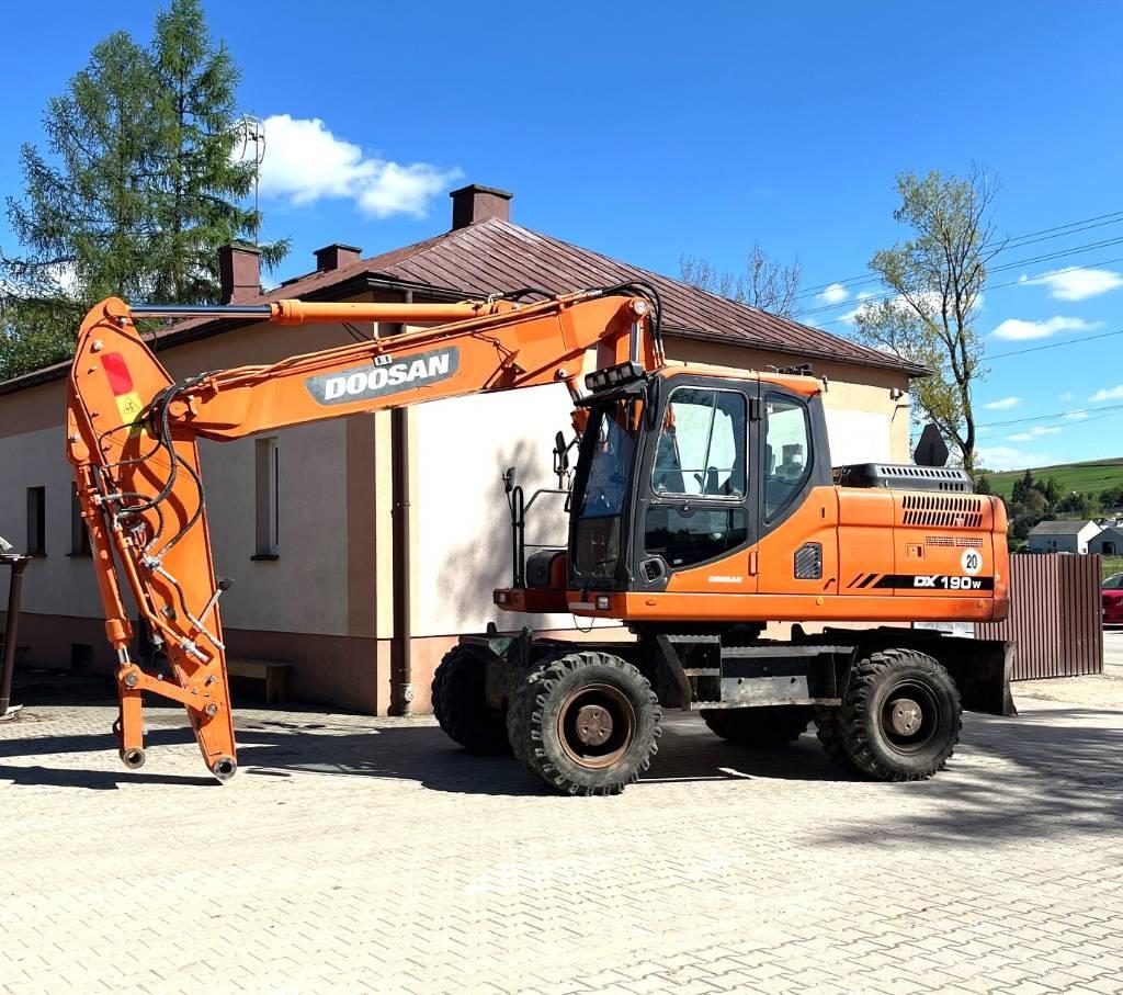 Doosan DX 190 W-3 Ratiniai ekskavatoriai