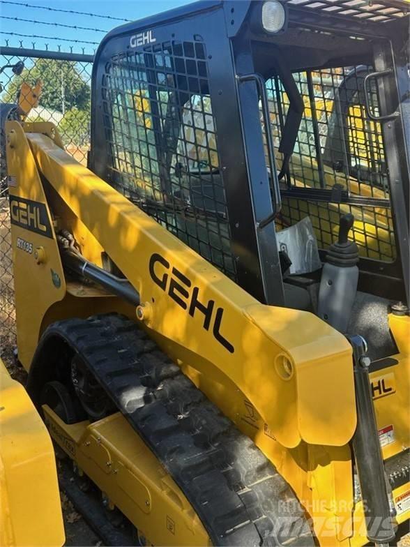 Gehl RT135 Krautuvai su šoniniu pasukimu