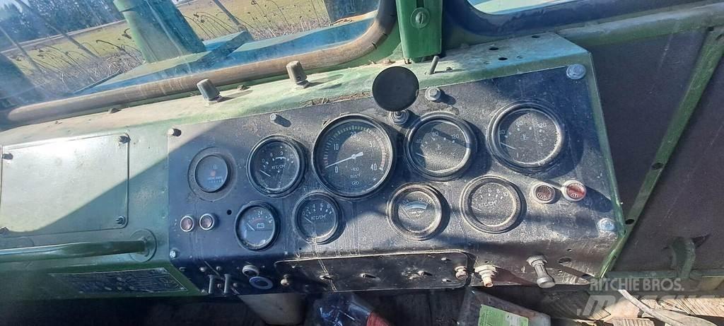 Kirovets K701 Traktoriai