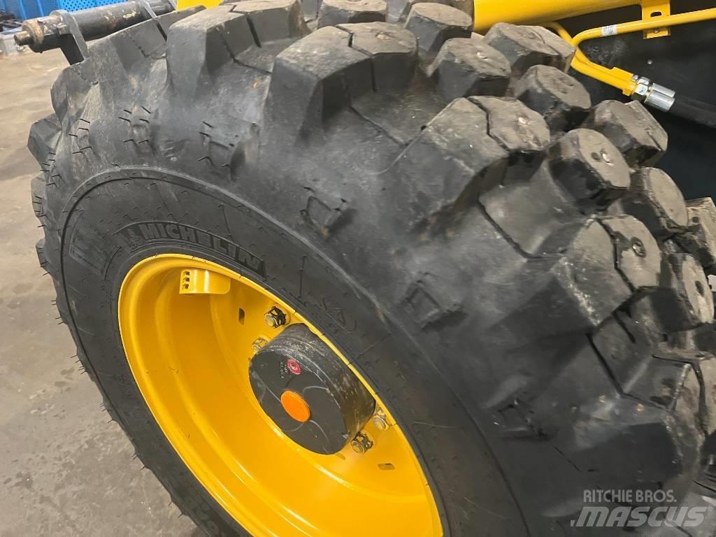 Komatsu WA100-8 Mini krautuvai