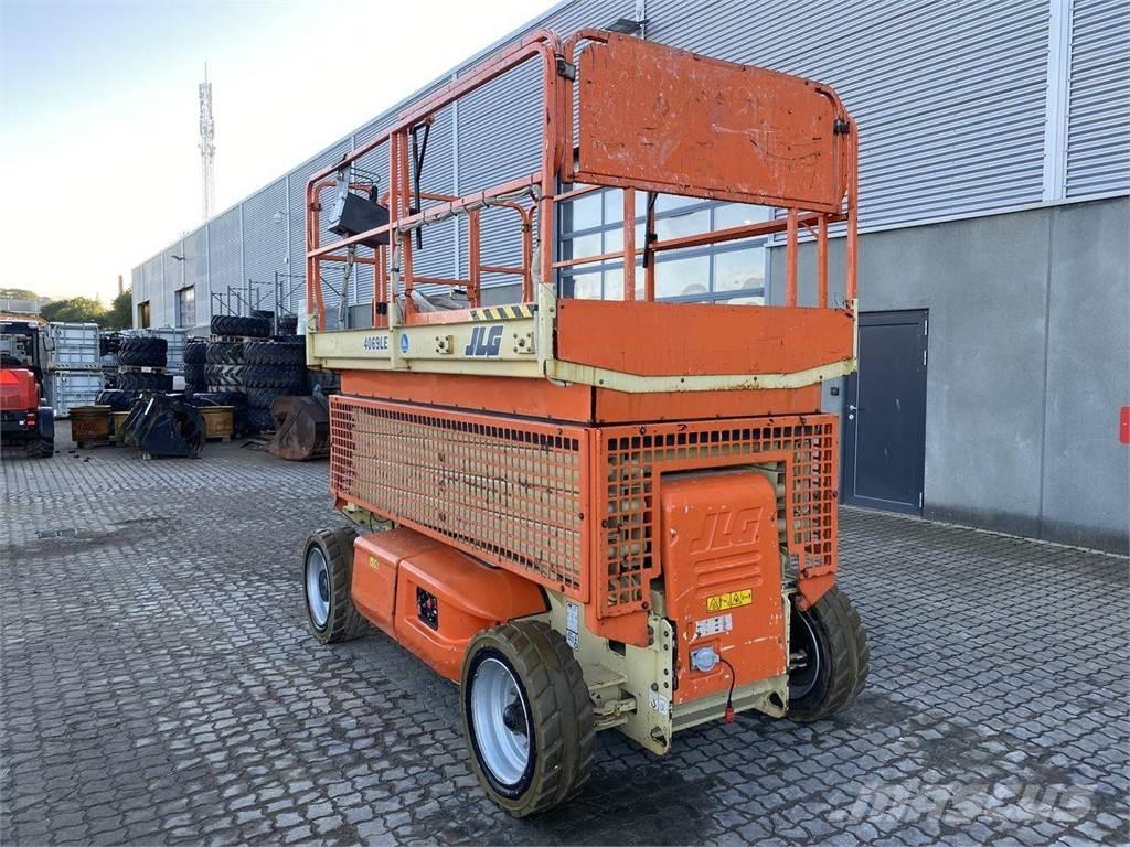 JLG 4069 Žirkliniai keltuvai