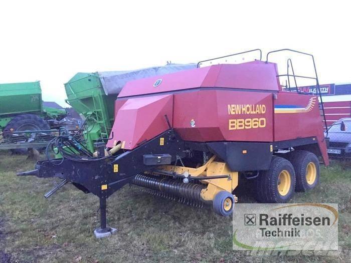 New Holland BB 960 Stačiakampių ryšulių presai