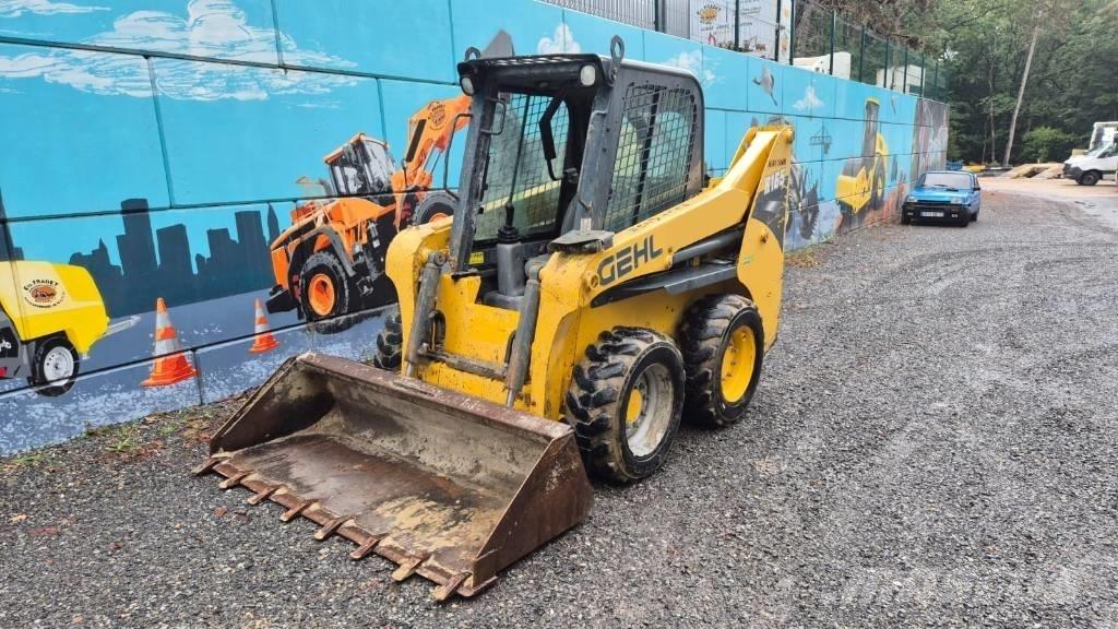 Gehl R 165 Krautuvai su šoniniu pasukimu