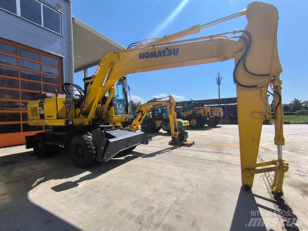 Komatsu PW 180-7 Ratiniai ekskavatoriai