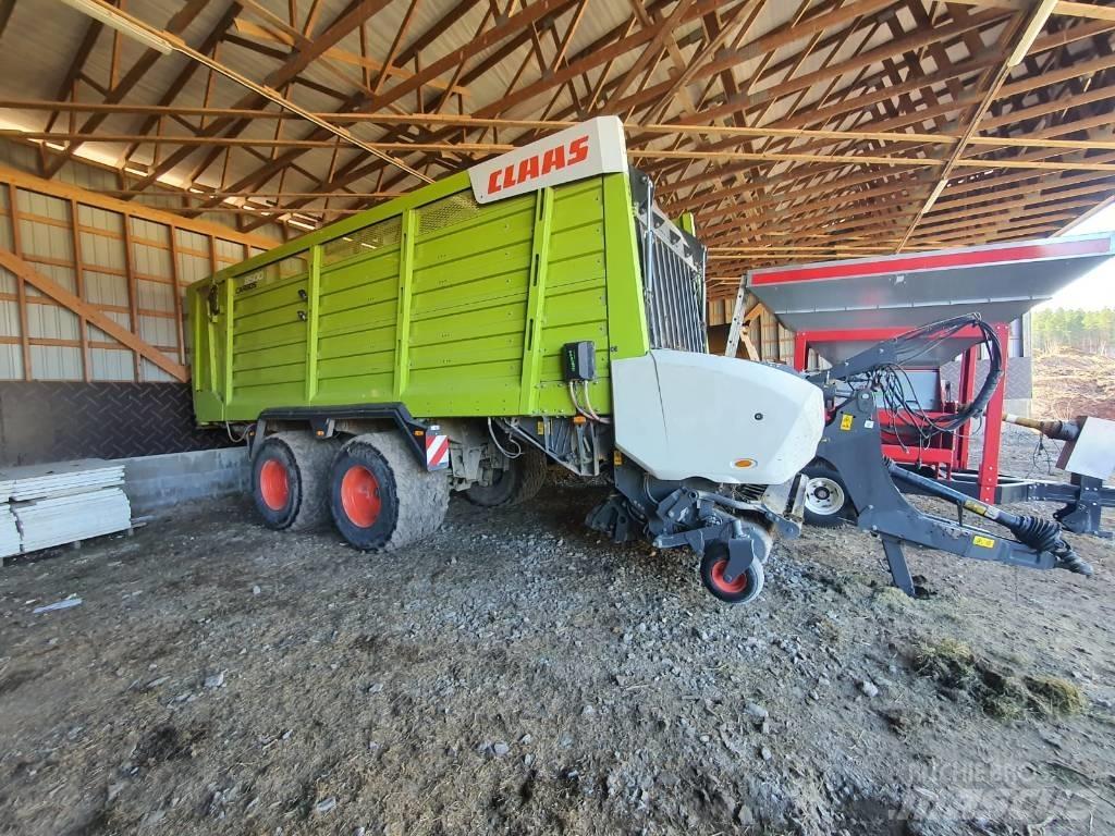 CLAAS Cargos 8500 Savikrovės priekabos