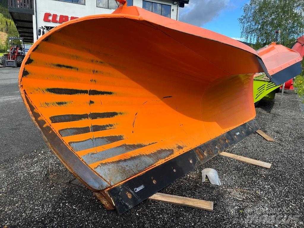 FMG PA330 Sniego peiliai ir valytuvai