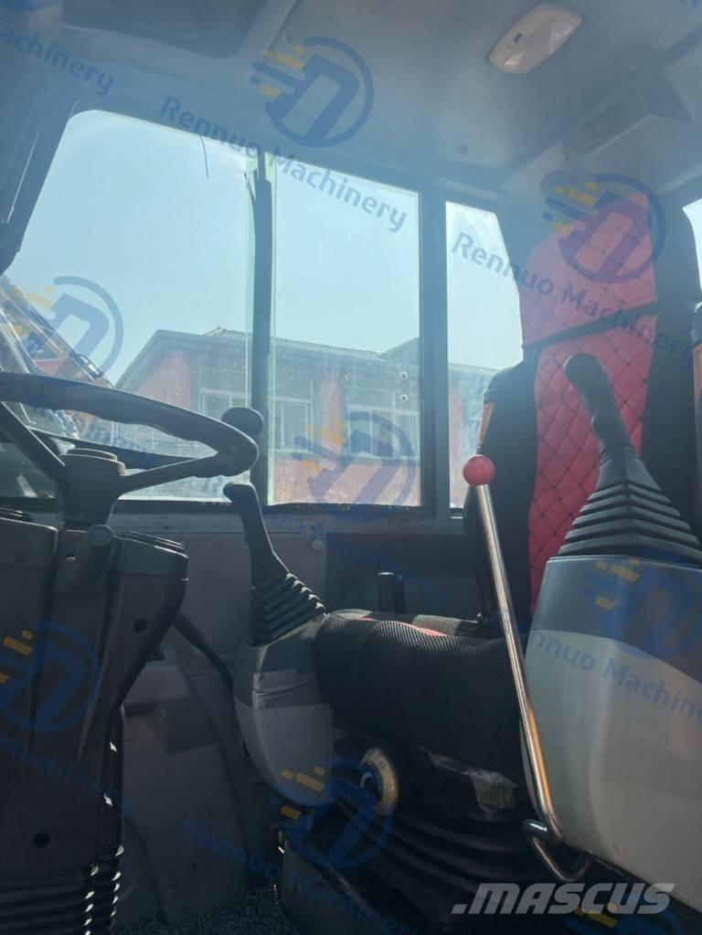 Xinyuan XYB75 Ratiniai ekskavatoriai