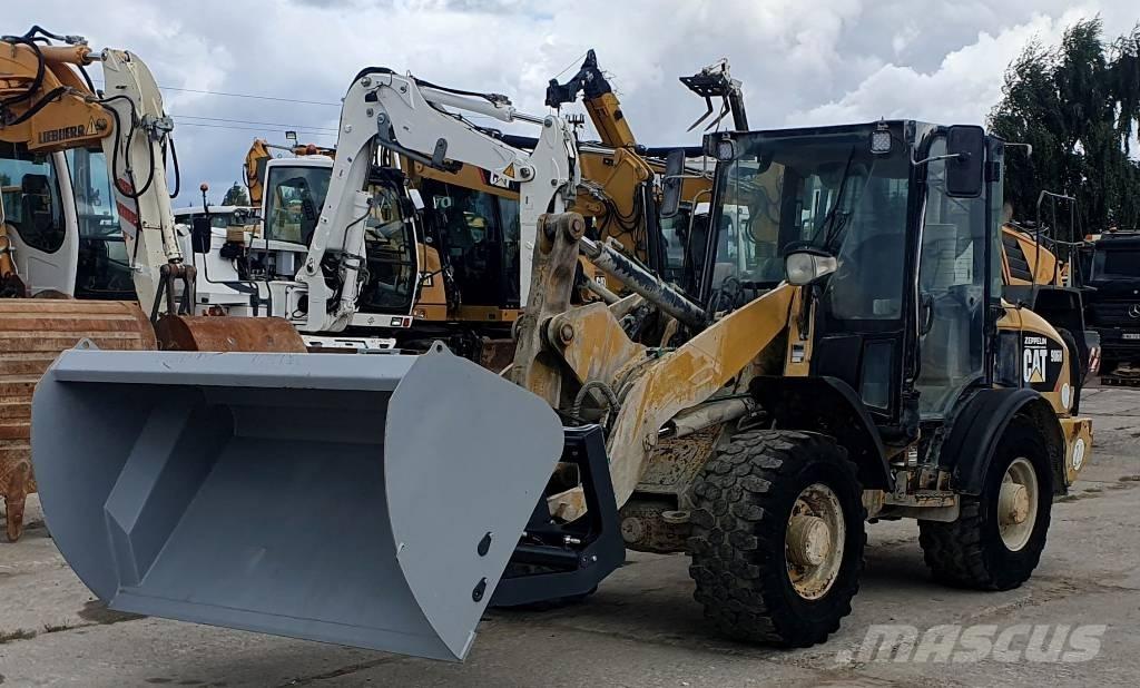 CAT 906 H Naudoti ratiniai krautuvai