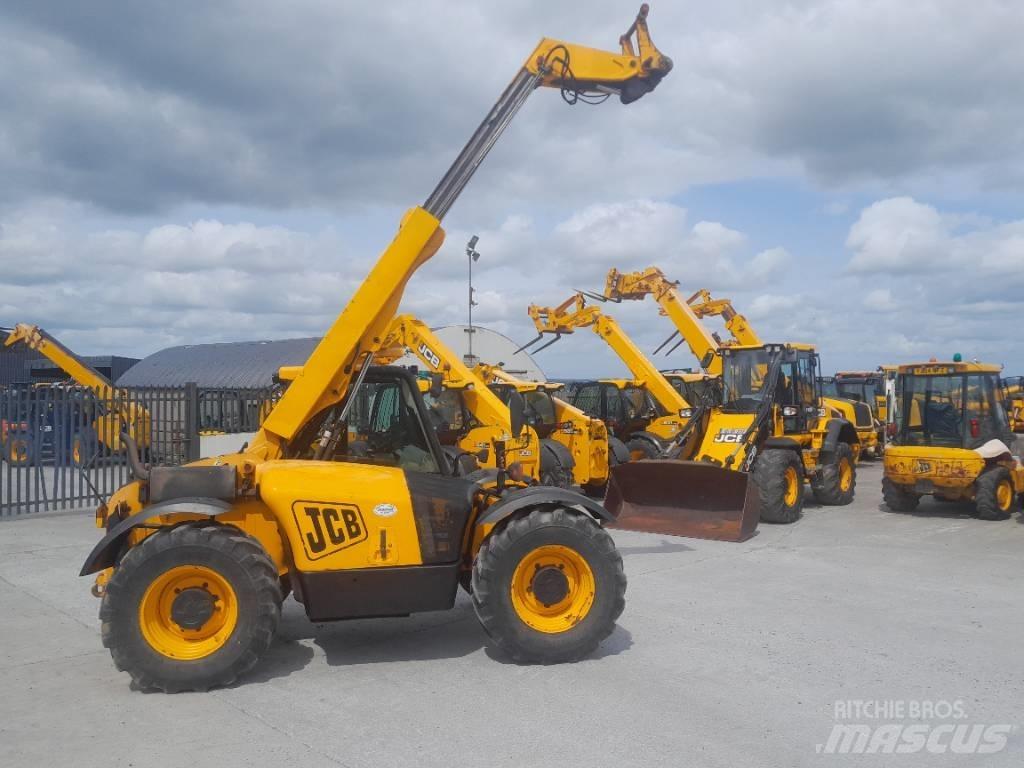 JCB 526-56 Teleskopiniai krautuvai žemės ūkiui