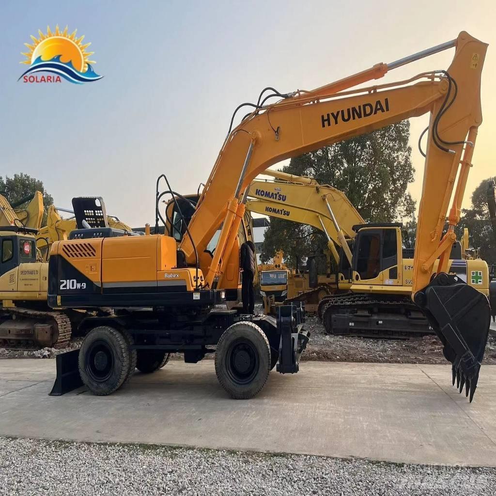 Hyundai R210W-9 Ratiniai ekskavatoriai