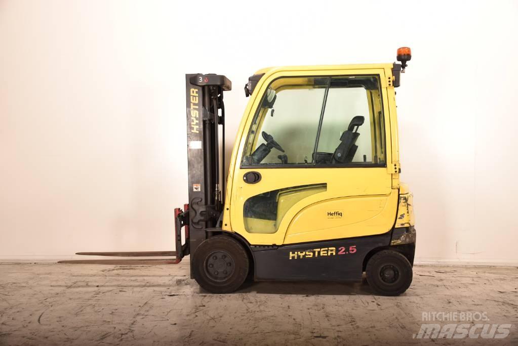 Hyster J 2.5 XN Elektriniai šakiniai krautuvai