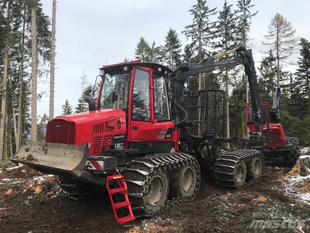 Komatsu 835 Naudoti miškovežiai (Forvarderiai)