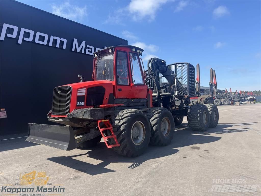 Komatsu 895 Naudoti miškovežiai (Forvarderiai)