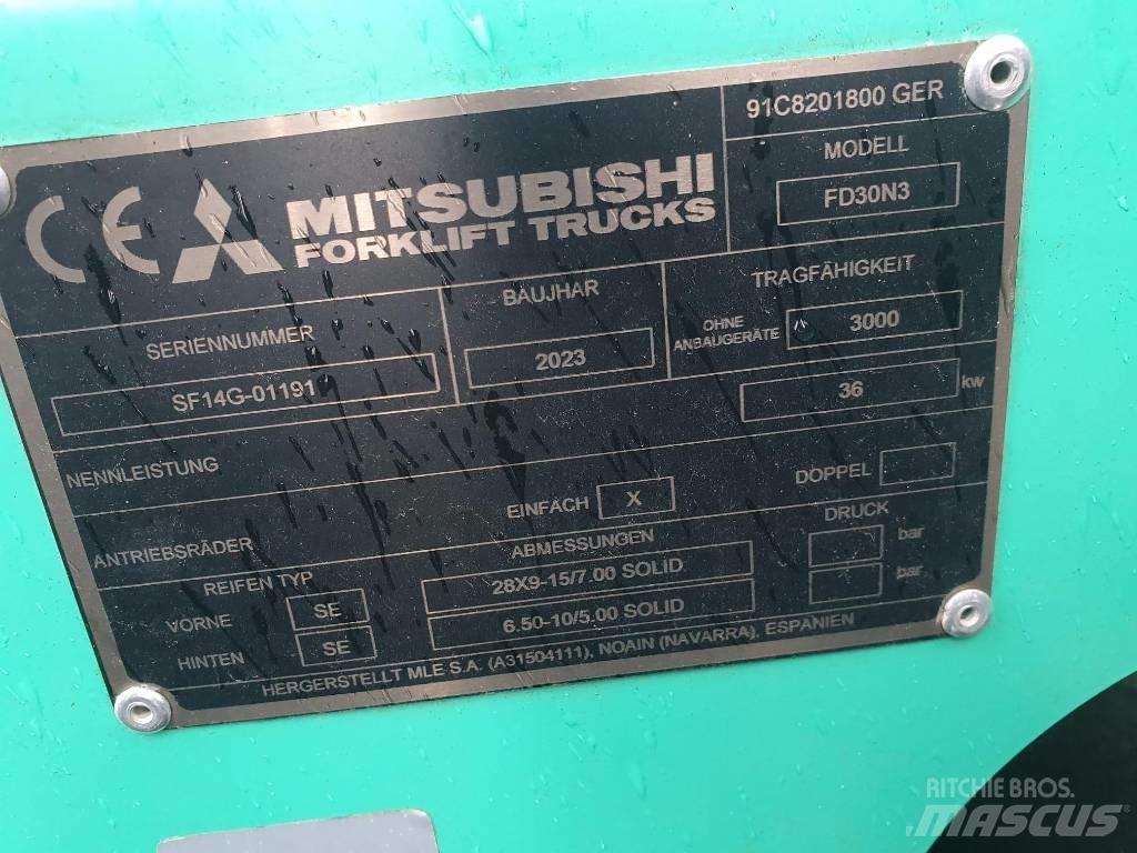 Mitsubishi FD 30 N Dyzeliniai krautuvai