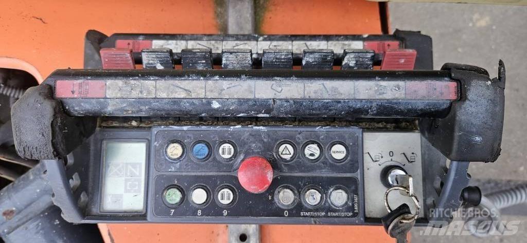 JLG X 17 J Plus Alkūniniai keltuvai