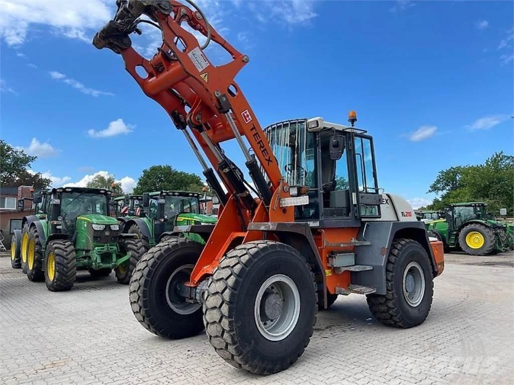 Terex TL210 Naudoti ratiniai krautuvai