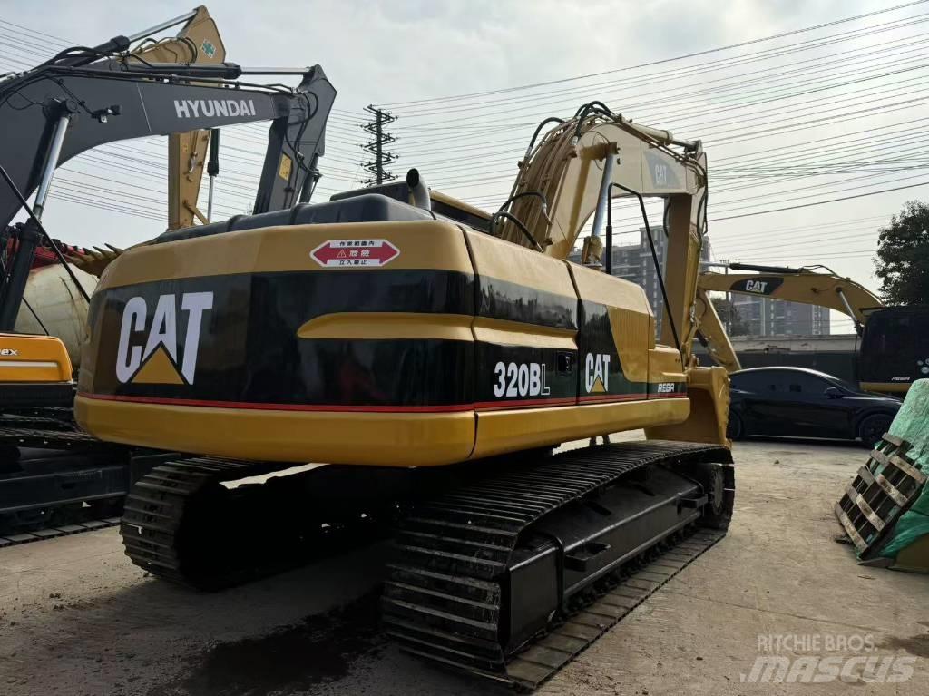 CAT 320 B L Vikšriniai ekskavatoriai