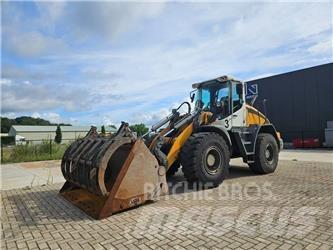 Liebherr L 542 Naudoti ratiniai krautuvai