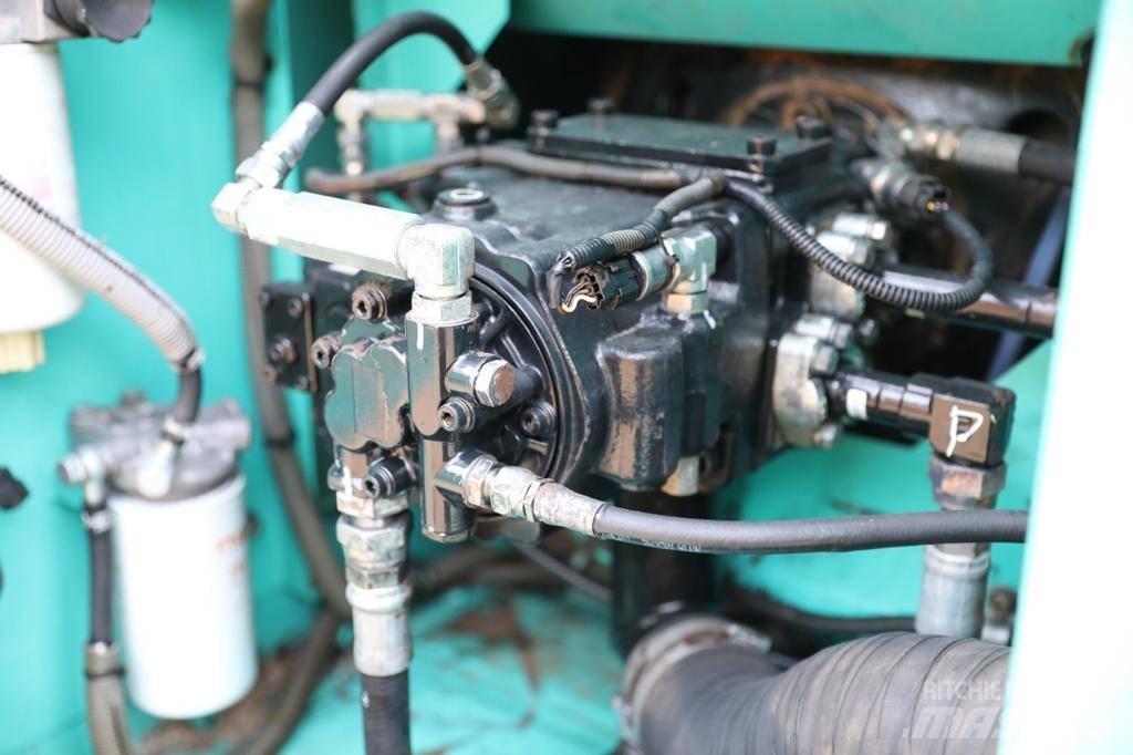 Kobelco SK130 Vidutinės galios ekskavatoriai 7-12 t