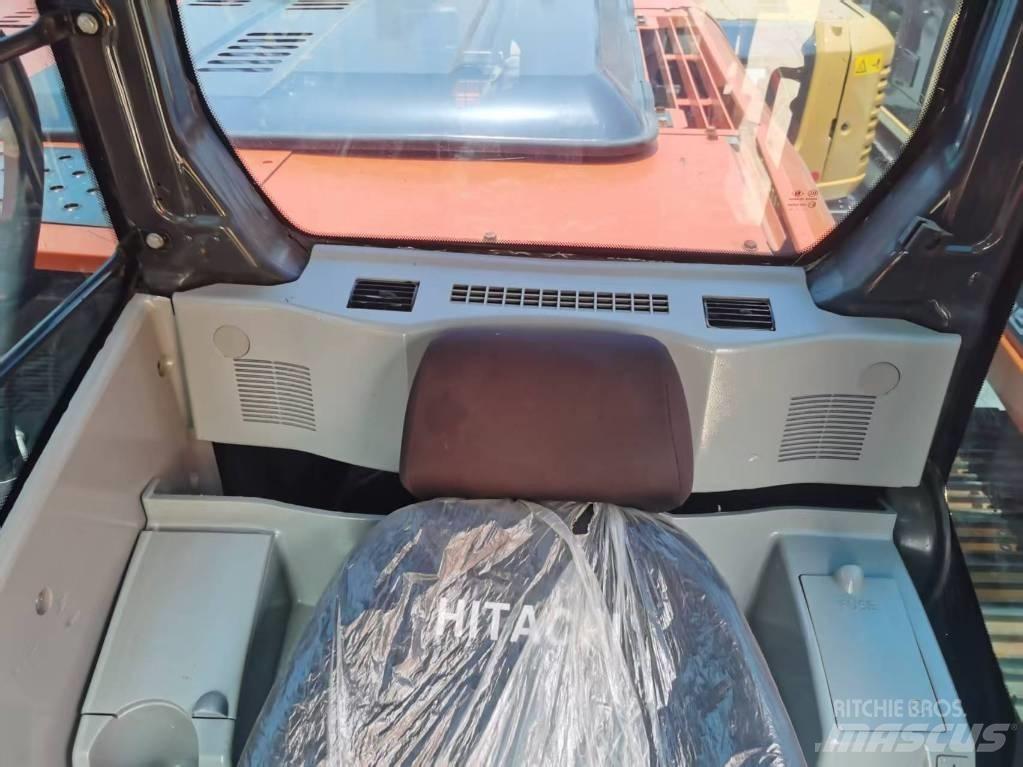 Hitachi ZX 210 Vikšriniai ekskavatoriai