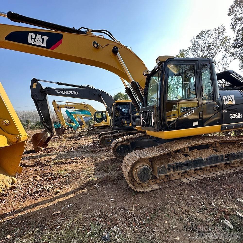 CAT 326D Vikšriniai ekskavatoriai