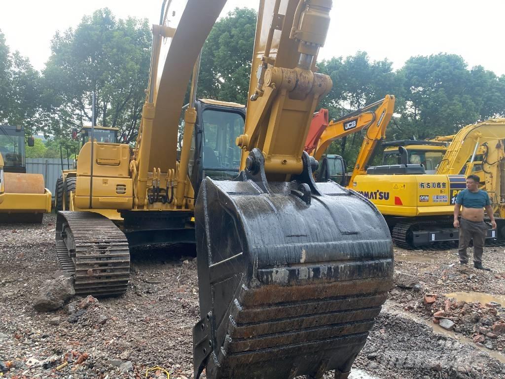 CAT 320 C L Vikšriniai ekskavatoriai
