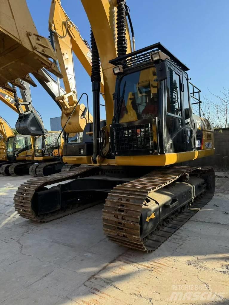 CAT 325D Vikšriniai ekskavatoriai