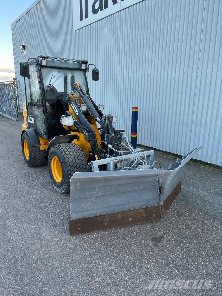 JCB 403 Naudoti ratiniai krautuvai