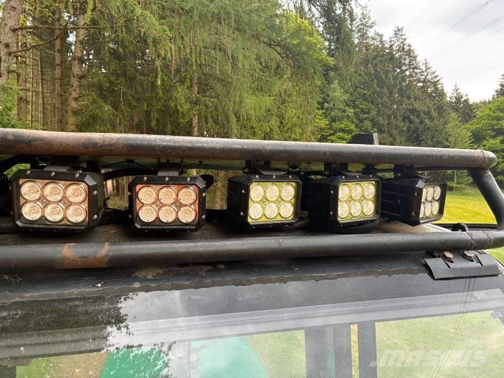 Timberjack 1270D Miško technika (Harvesteriai)