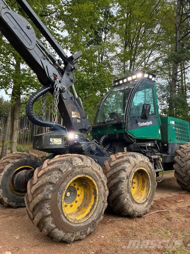 Timberjack 1270D Miško technika (Harvesteriai)