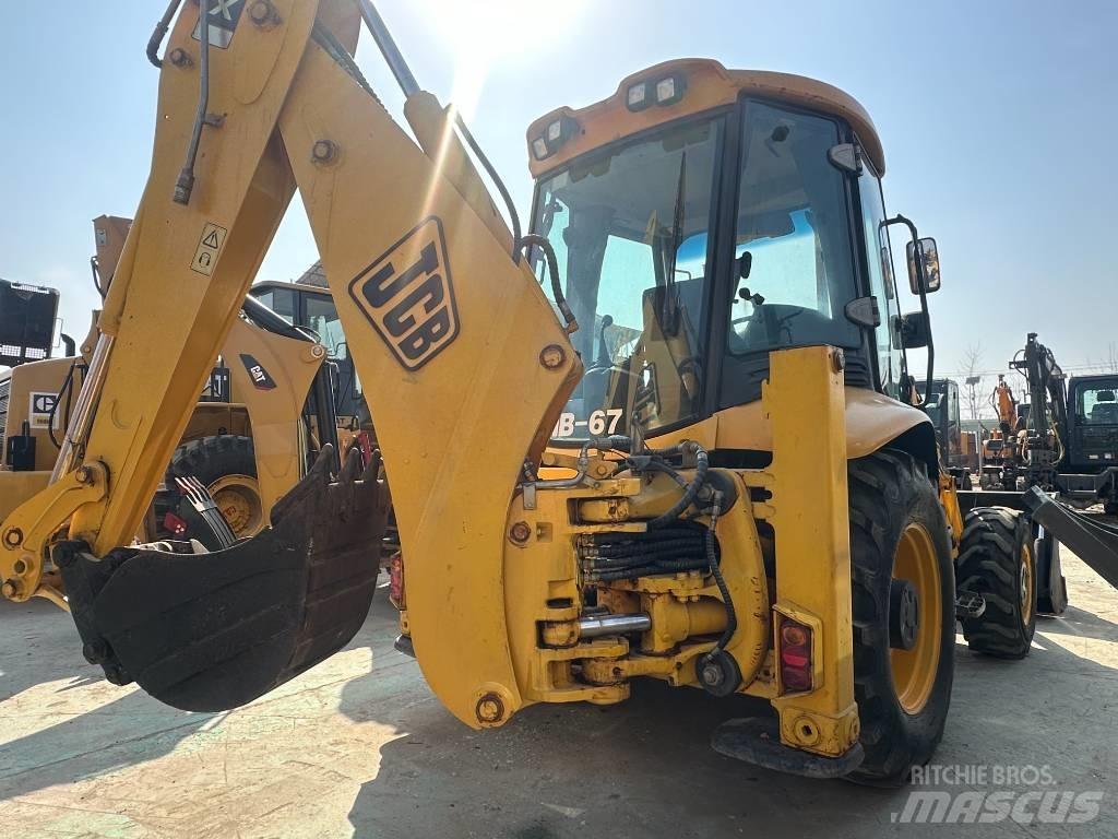 JCB 3 CX Naudoti ratiniai krautuvai
