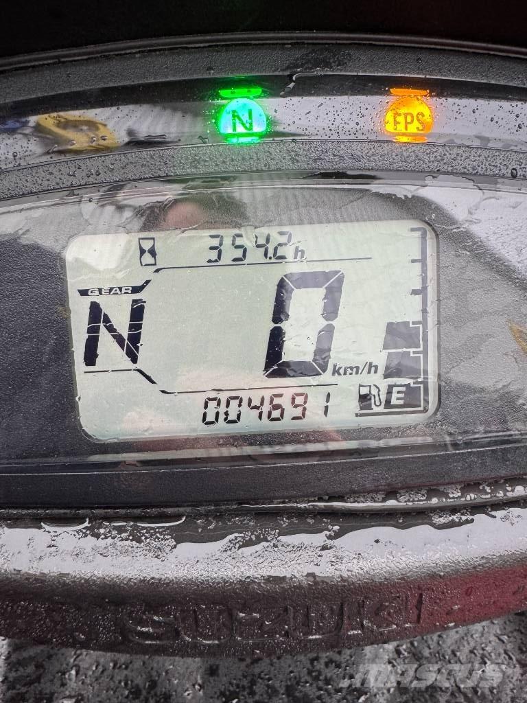 Suzuki LTA 500 XP Visureigiai