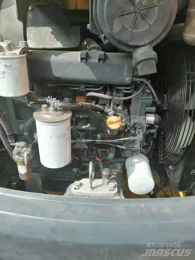 Komatsu PC 56-7 Vikšriniai ekskavatoriai