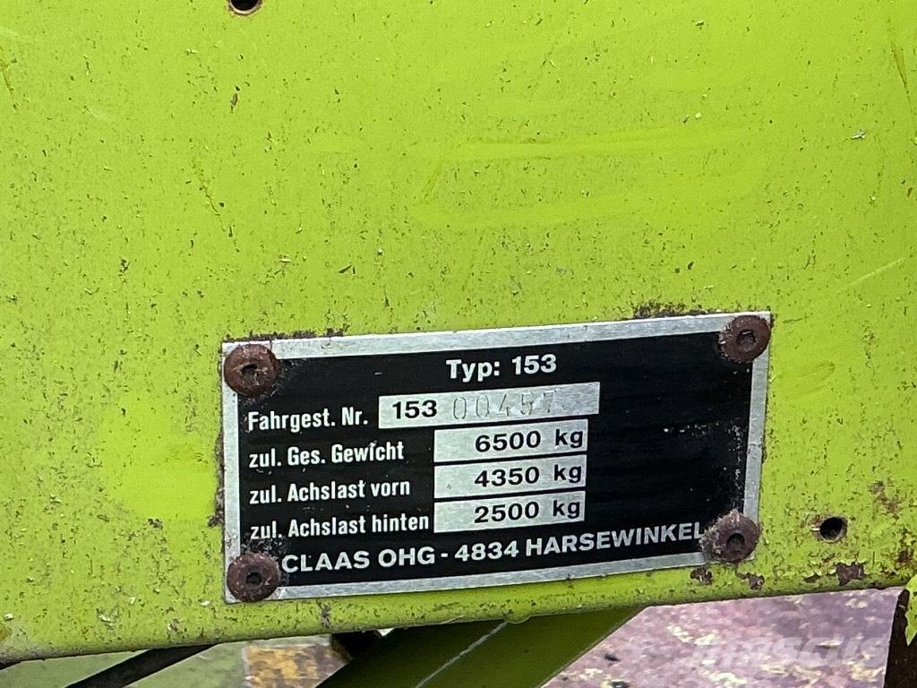CLAAS 48 Derliaus nuėmimo kombainai