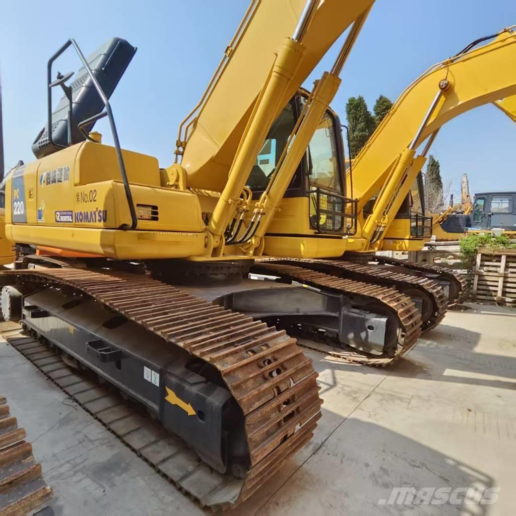 Komatsu PC 220 Vikšriniai ekskavatoriai