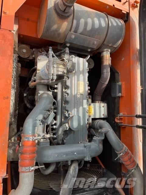Doosan DX 225 LC Vikšriniai ekskavatoriai