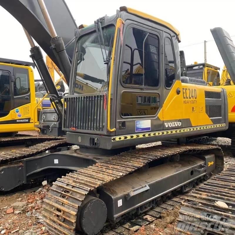 Volvo EC 240 Vikšriniai ekskavatoriai