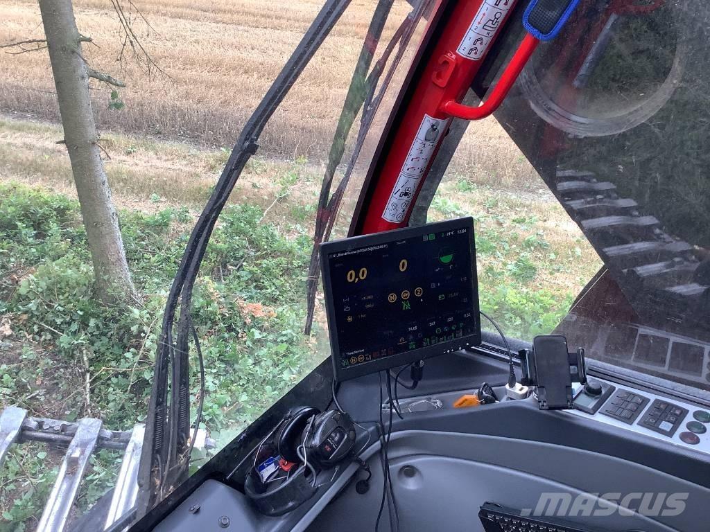 Komatsu 951 Miško technika (Harvesteriai)