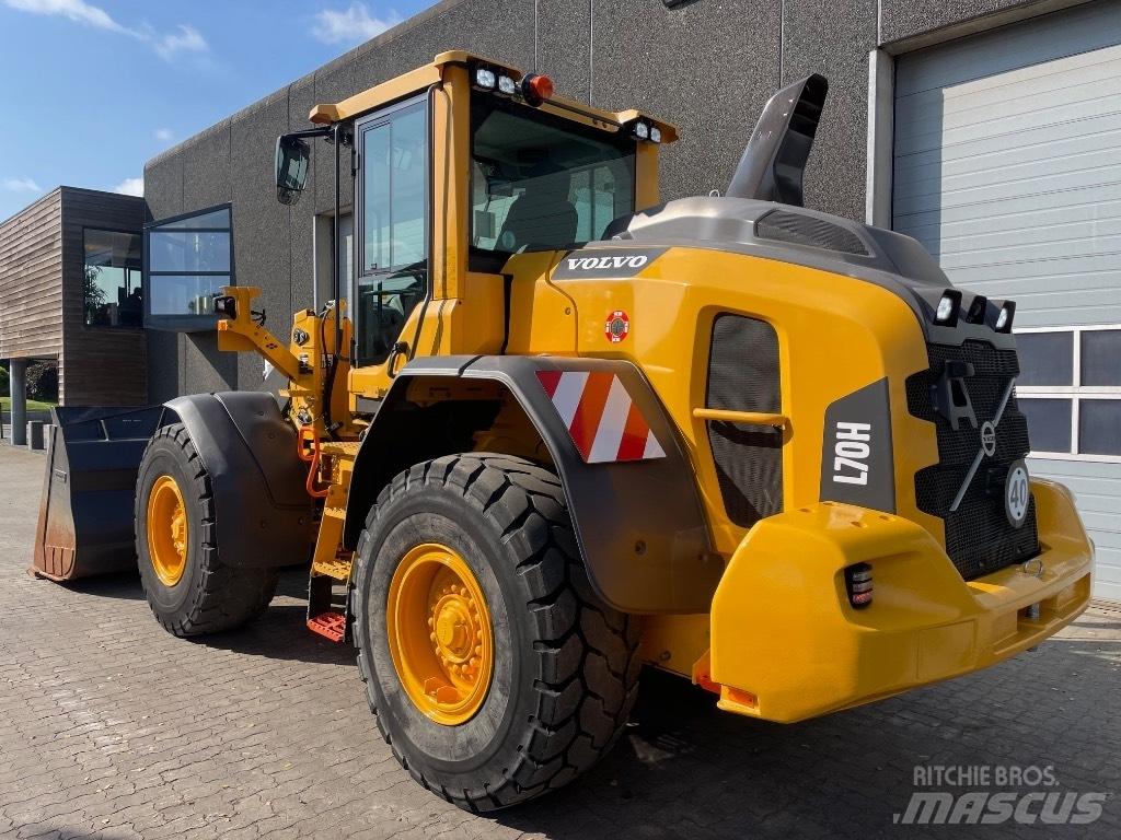 Volvo L70H Naudoti ratiniai krautuvai