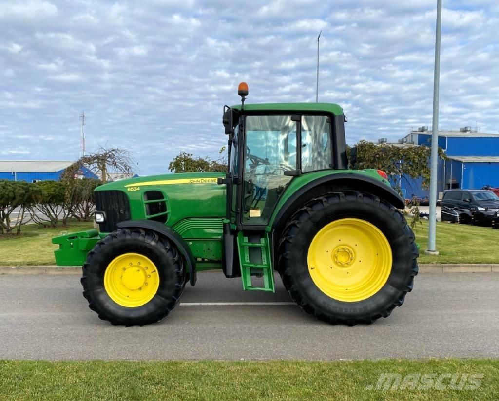 John Deere 6534 Traktoriai