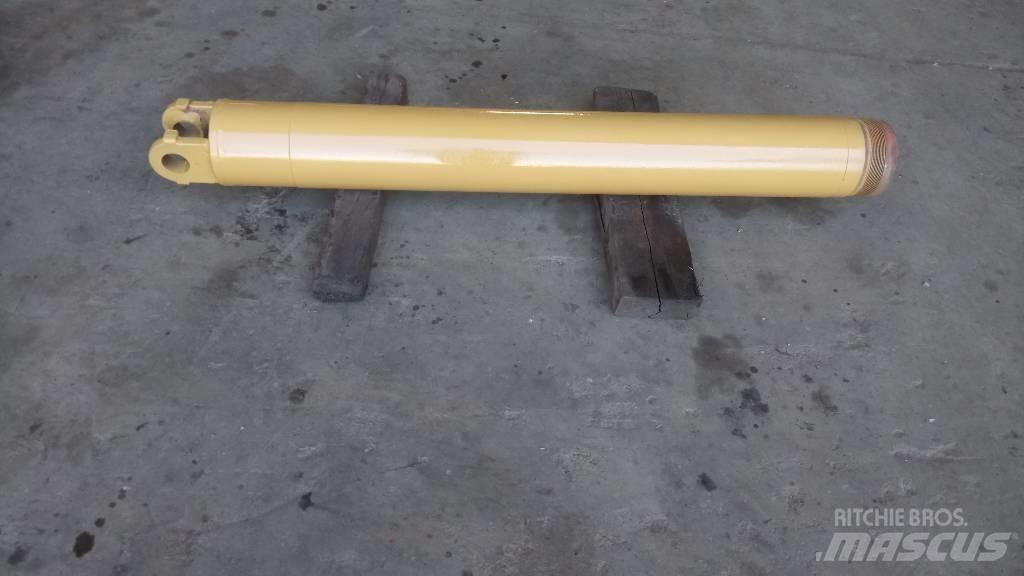 Volvo A 30 Hidraulikos įrenginiai