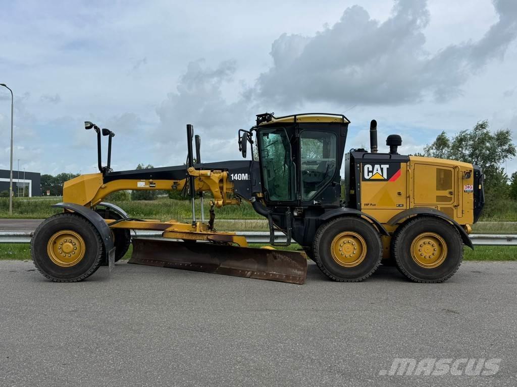 CAT 140M2 Greideriai