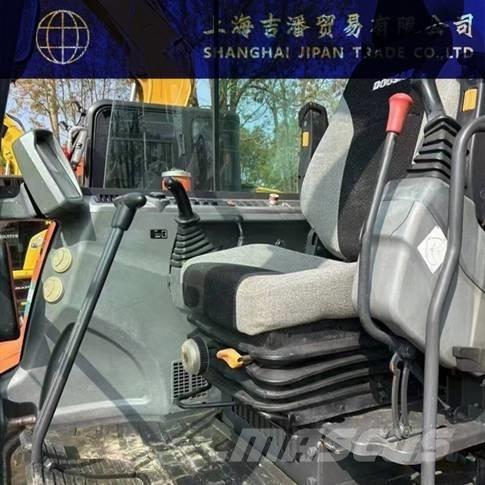 Doosan DX 60 Vikšriniai ekskavatoriai