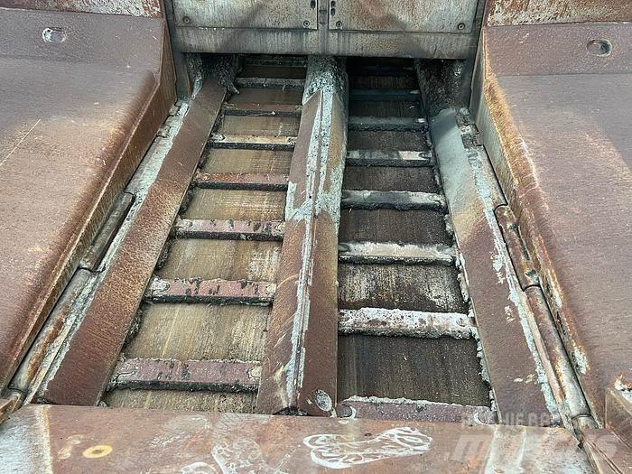 CAT AP 655 D Asfalto klotuvai