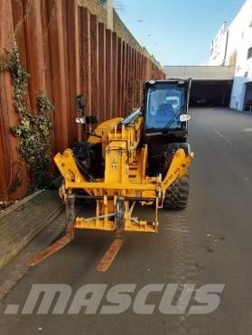 JCB 540-140 Teleskopiniai krautuvai