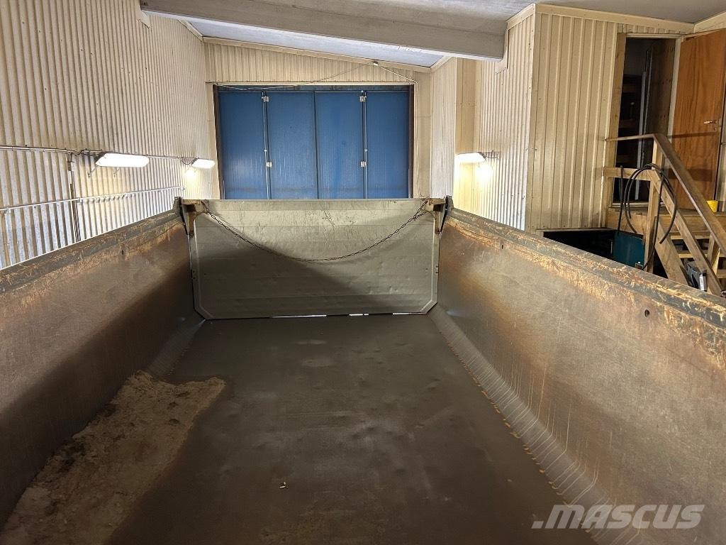  Sörling Ilsbo SÖ3SS Savivartės priekabos