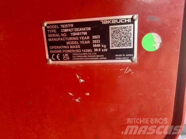 Takeuchi TB 257 FR Mini ekskavatoriai < 7 t